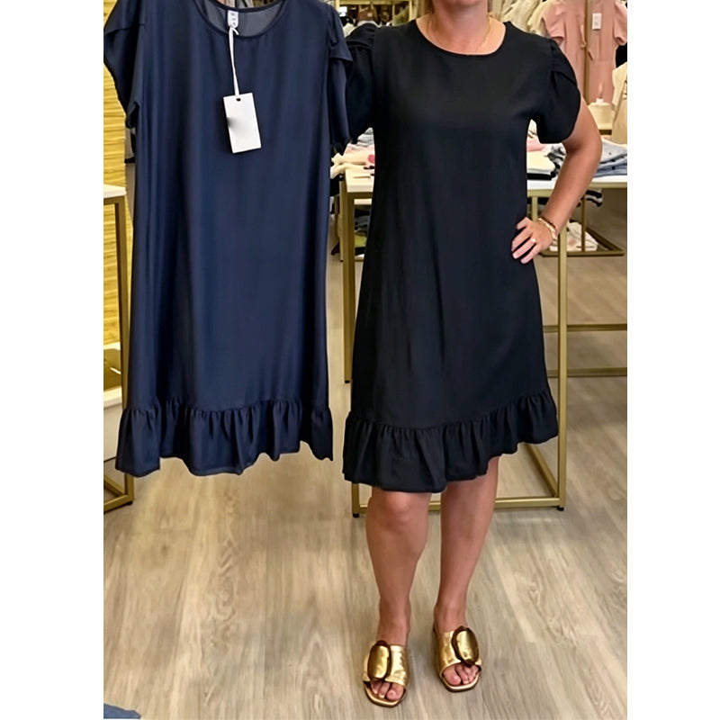 👗✨ Elegant vasket denimkjole – uanstrengt eleganse til hverdagen 💙