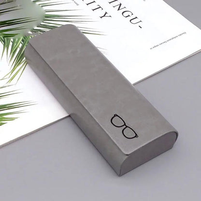 Estuche para gafas de cuero duro de alta calidad.