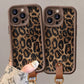 Funda para iPhone con estampado de leopardo y cordón