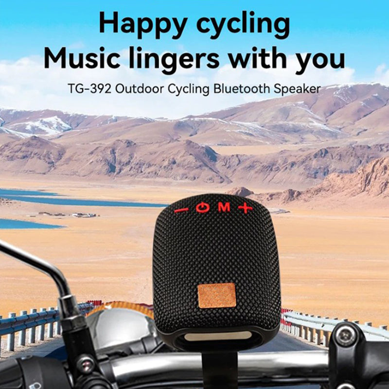 🚴‍♂️🎵 Vanntett Bluetooth-høyttaler for sykkel – IPX5, TWS-stereo, håndfrie samtaler. Sikker montering, 70 m rekkevidde. Sykle med rytmer! 🔊✨