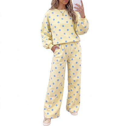 Sett med polka-dot-top og bukser med vide ben for damer