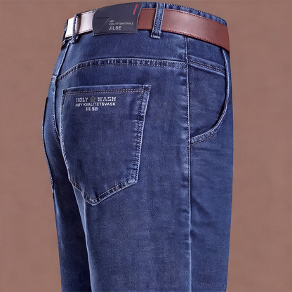 Varme rette jeans for menn med fôr